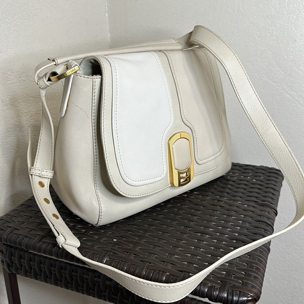 Fendi White Leather Shoulder Bag Gold FF Buckle Crossbody 🍀 - Picture 9 of 17